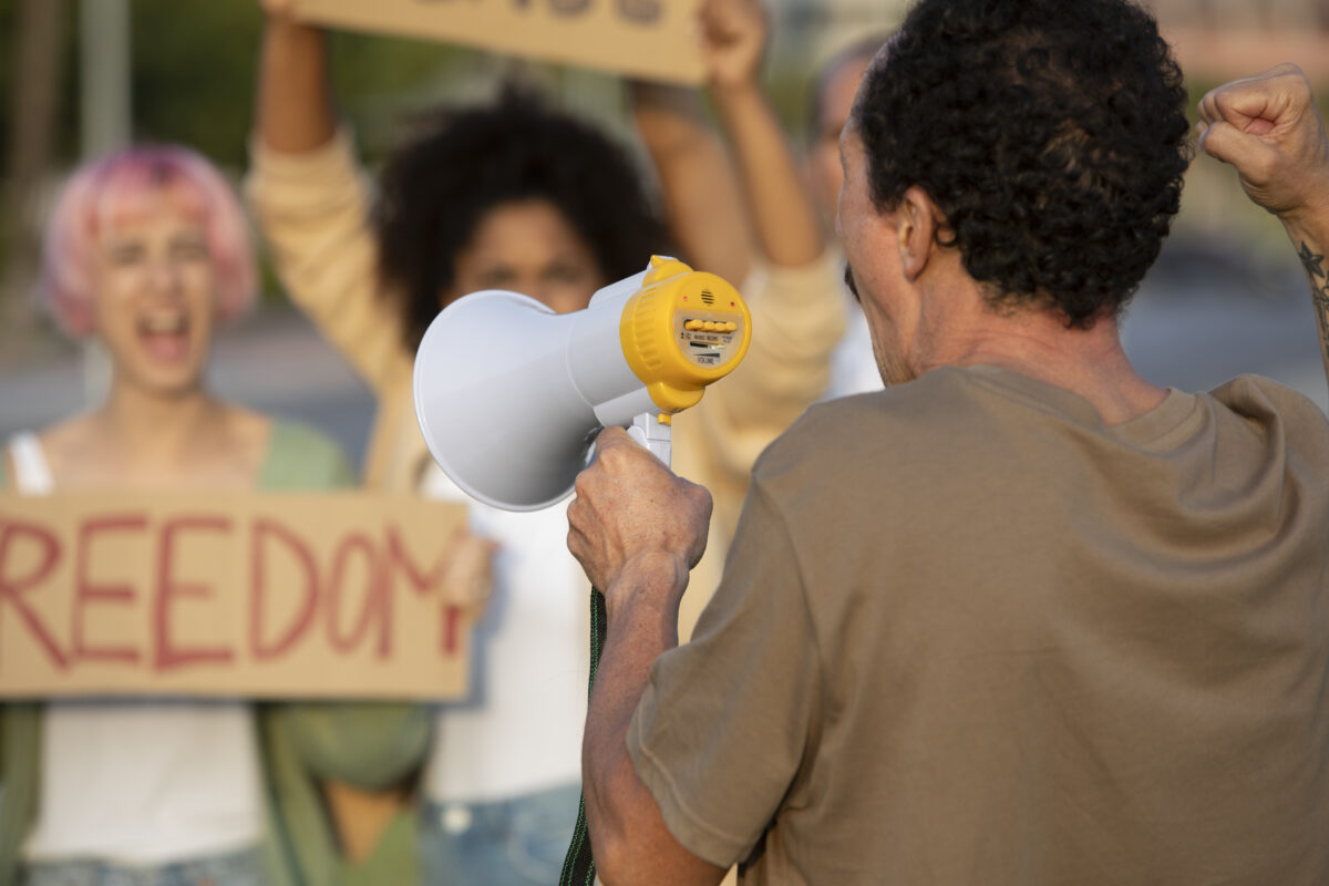 Comprendre la différence entre sponsoring et mécénat : avantages et enjeux pour votre club